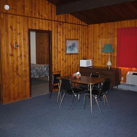 Pembina River Inn Entwistle Exterior foto